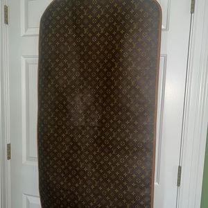 Louis Vuitton Garment Bag Vintage. Perfect.